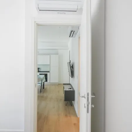 1 Bedroom Stunning In Апартаменты